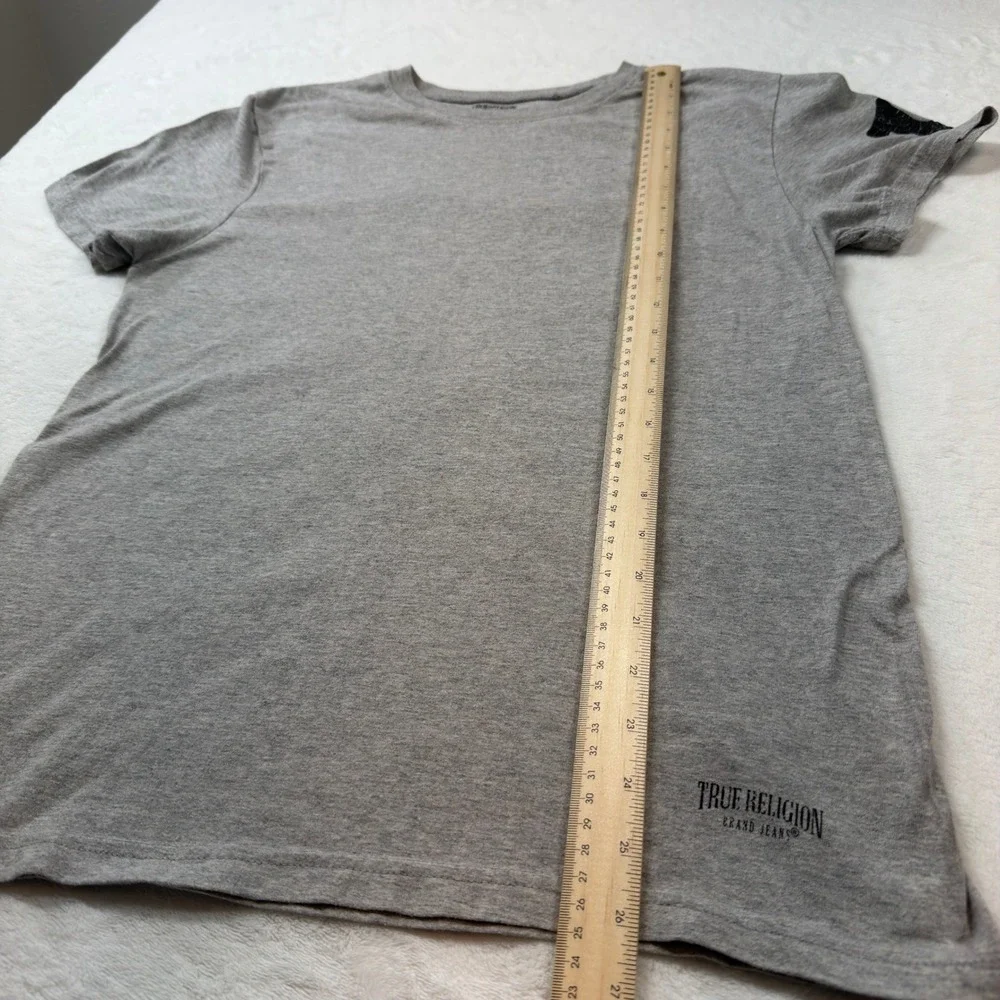 True Religion T-Shirt Mens Medium Gray Good‎ Horseshoe Sleeve Logo Crewneck Tee